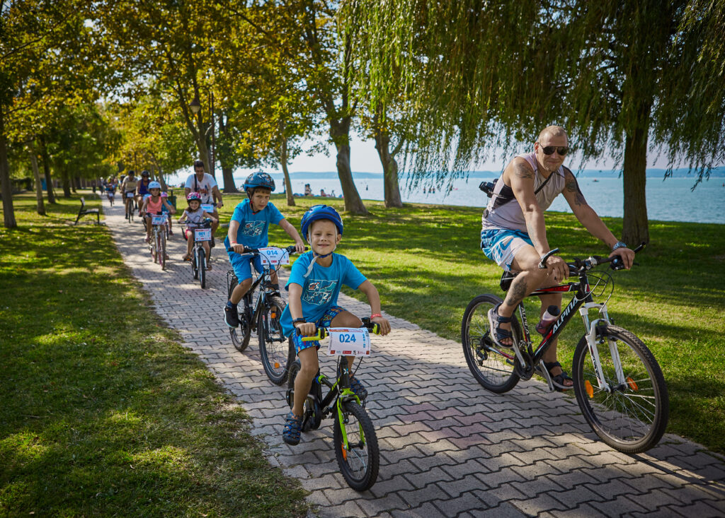 Tour de Balaton bringa verseny Siófok távok